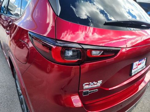 New 2025 MAZDA CX-5 Signature AWD/4WD image 5