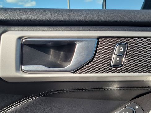 Used 2022 Ford Explorer XLT w/ Equipment Group 202A image 26