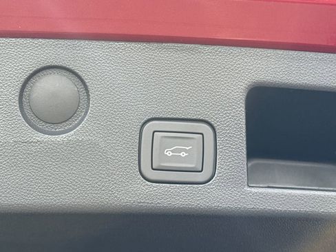 New 2026 GMC Terrain Elevation w/ Elevation Premium Package AWD/4WD image 36