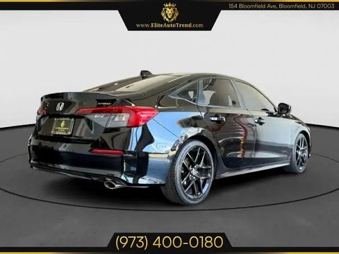 Used 2022 Honda Civic Sport image 6