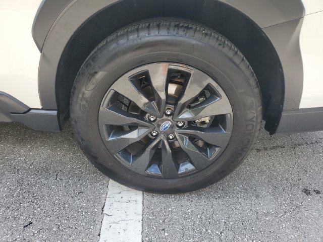Used 2024 Subaru Outback Onyx Edition AWD/4WD image 5