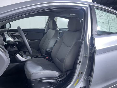Used 2012 Hyundai Elantra GLS w/ Preferred Pkg 3 FWD image 16