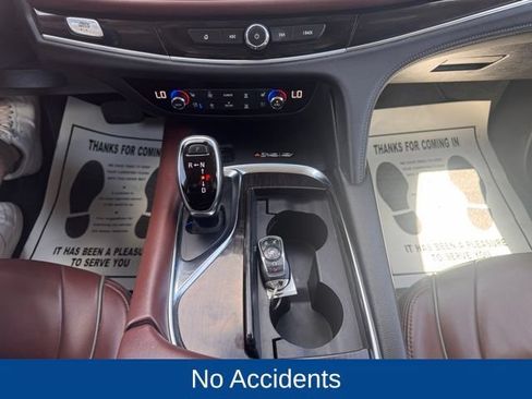 Used 2021 Buick Enclave Avenir w/ Avenir Technology Package AWD/4WD image 20