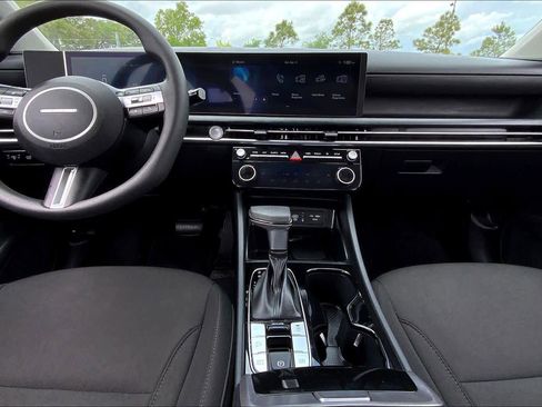 Used 2025 Hyundai Tucson SEL image 15