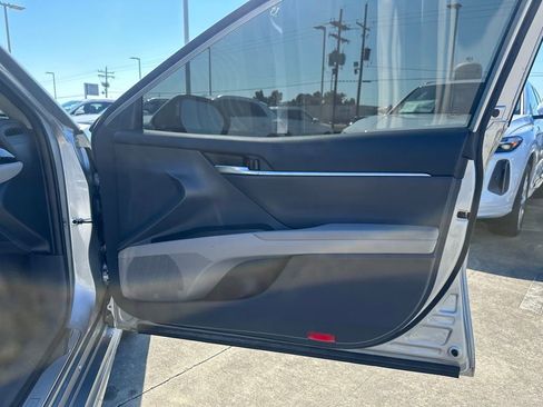 Used 2024 Toyota Camry SE w/ Audio Upgrade Package image 21