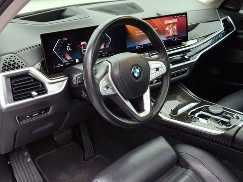 Used 2025 BMW X7 xDrive40i AWD/4WD image 20