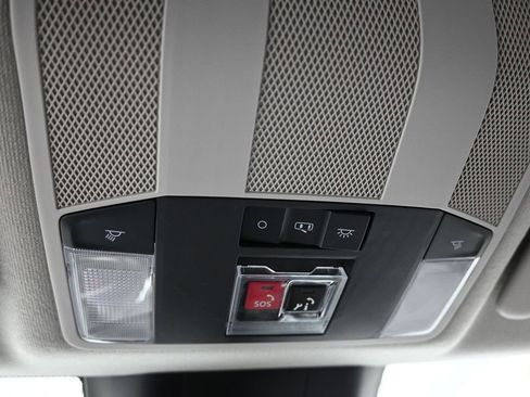 Used 2025 Mitsubishi Eclipse Cross SE image 34