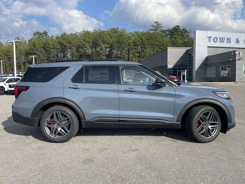 New 2026 Ford Explorer ST w/ Sun And Sound Package AWD/4WD image 2