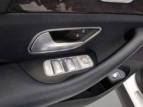 Used 2020 Mercedes-Benz GLE 350 image 10