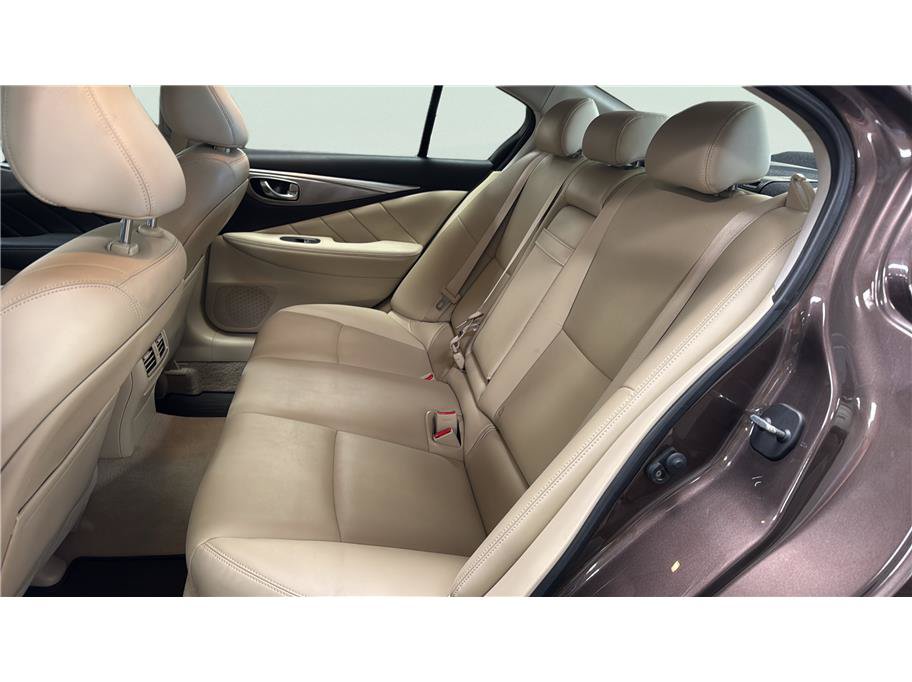Used 2015 INFINITI Q50 Premium w/ Navigation Package RWD image 19