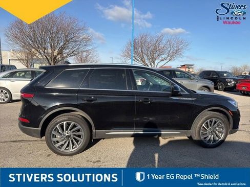 Used 2024 Lincoln Corsair Reserve w/ Equipment Group 201A image 4