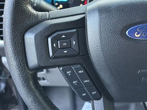 Used 2016 Ford F150 XLT w/ Equipment Group 302A Luxury image 16