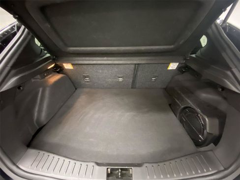 Used 2018 Ford Focus ST w/ Equipment Group 402A FWD image 25