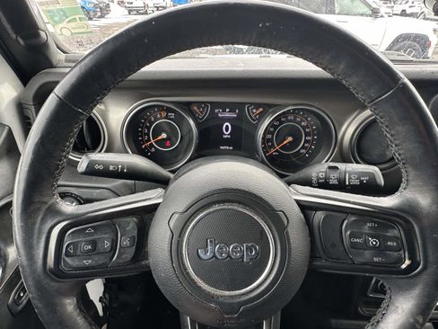 Used 2018 Jeep Wrangler Unlimited Sport S image 21