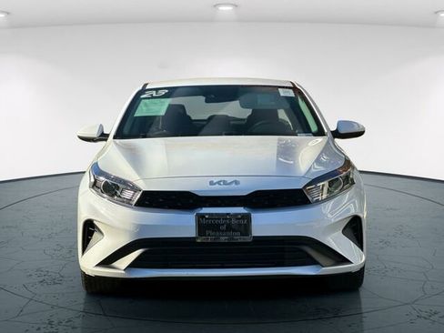 Used 2023 Kia Forte LXS image 10