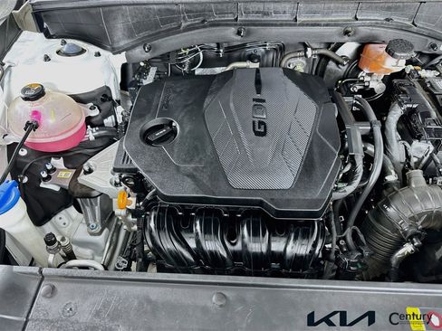 Certified 2024 Kia Sorento S image 30