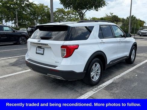 Used 2023 Ford Explorer XLT w/ Equipment Group 202A RWD image 7