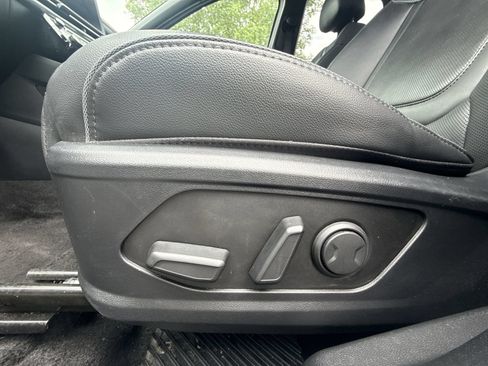 Used 2025 Hyundai Santa Cruz Limited AWD/4WD image 12
