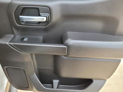 Used 2020 Chevrolet Silverado 1500 Custom Trail Boss w/ Custom Convenience Package image 11