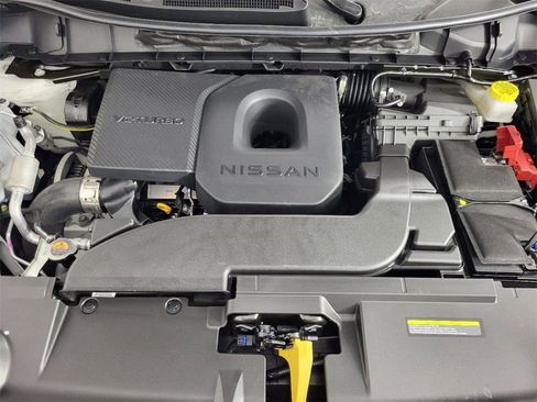 New 2025 Nissan Murano SL image 9