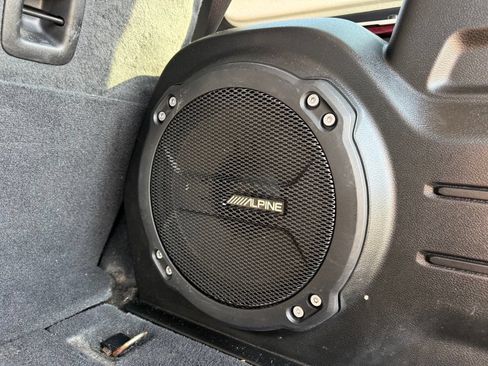 Used 2021 Jeep Wrangler Unlimited Sahara AWD/4WD image 26
