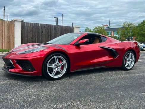 Used 2022 Chevrolet Corvette Stingray Preferred Cpe w/ Battery Protection Package RWD image 3