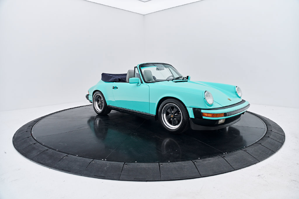 Used 1988 Porsche 911 Carrera RWD image 17