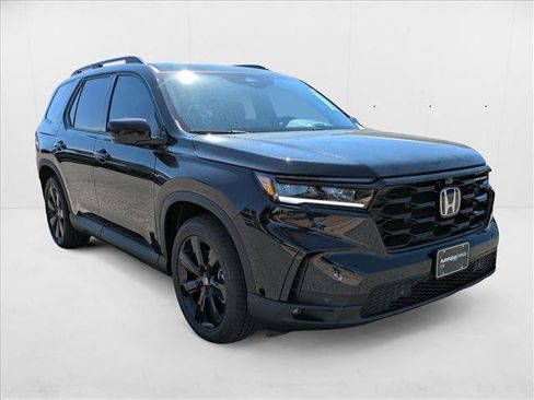 New 2025 Honda Pilot Black Edition image 3