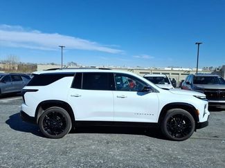 New 2026 Chevrolet Traverse High Country w/ LPO, Floor Liner Package AWD/4WD video 2