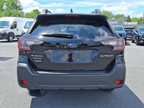 Used 2025 Subaru Outback Premium w/ Popular Package #1A AWD/4WD image 6