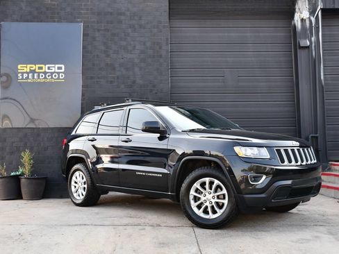 Used 2016 Jeep Grand Cherokee Laredo w/ Quick Order Package 23E AWD/4WD image 1