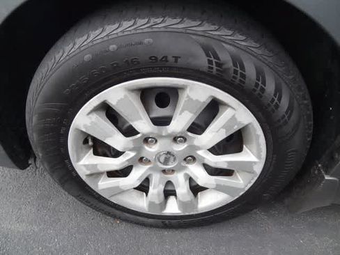 Used 2017 Nissan Altima 2.5 S w/ Power Driver Seat Package FWD image 14