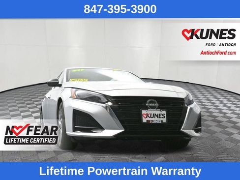 Used 2024 Nissan Altima 2.5 SV image 20