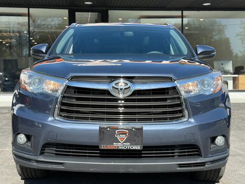 Used 2016 Toyota Highlander XLE AWD/4WD image 31