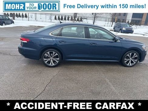 Used 2021 Volkswagen Passat 2.0T SE image 7