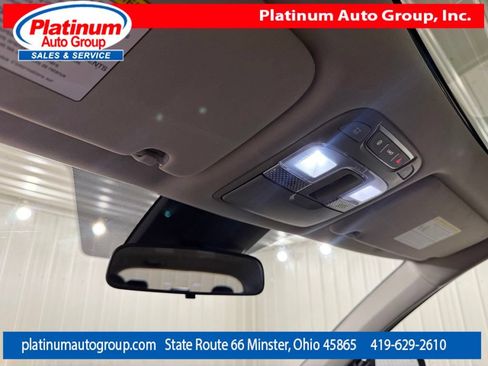 Used 2022 Kia Telluride S AWD/4WD image 25