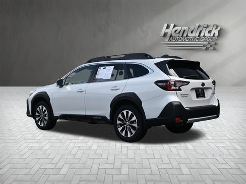 Certified 2025 Subaru Outback Limited image 7