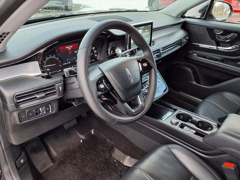 Used 2022 Lincoln Corsair AWD w/ Equipment Group 101A image 15