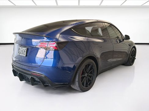 Used 2021 Tesla Model Y Performance AWD/4WD image 4