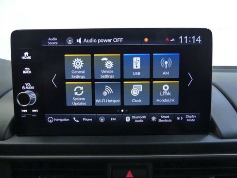 Used 2025 Honda Pilot Elite image 11