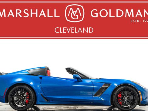 Used 2015 Chevrolet Corvette Z06 w/ 3LZ Preferred Equipment Group image 1