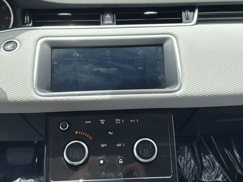 Used 2022 Land Rover Range Rover Evoque S AWD/4WD image 15