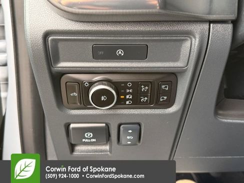 Used 2025 Ford F150 Lariat AWD/4WD image 30