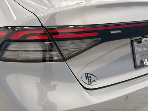 Used 2024 Honda Accord EX-L image 36