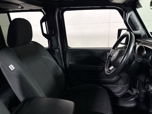 Used 2021 Jeep Wrangler Unlimited Sport image 12