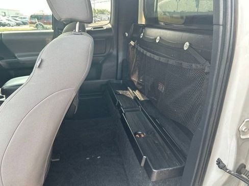 Used 2019 Toyota Tacoma SR RWD image 25