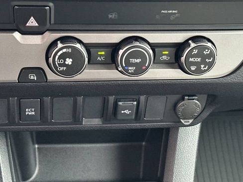 Used 2023 Toyota Tacoma SR w/ SR Convenience Package RWD image 22