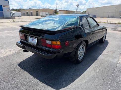 Used 1988 Porsche 924 S RWD image 74