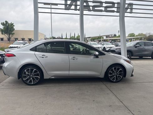 Used 2022 Toyota Corolla SE image 7