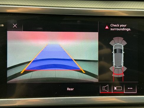 Used 2020 Audi Q3 2.0T Premium w/ Convenience Package image 15